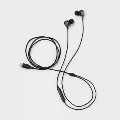 USB‑C Plug‑and‑Play Wired In‑Ear Earbuds With Built‑In Mic & Anti‑Tangling Cable